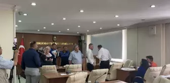 Burdur Belediye Meclisinde Gergin Anlar