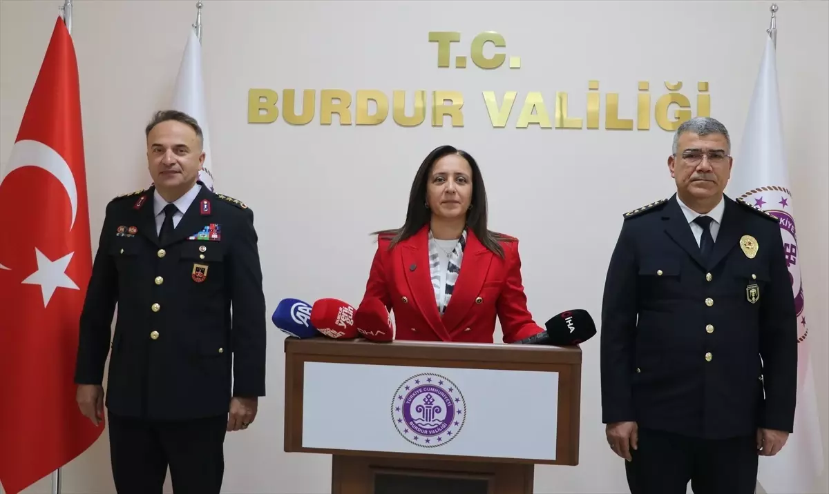 Burdur'da Güvenlik ve Asayiş Toplantısı Yapıldı