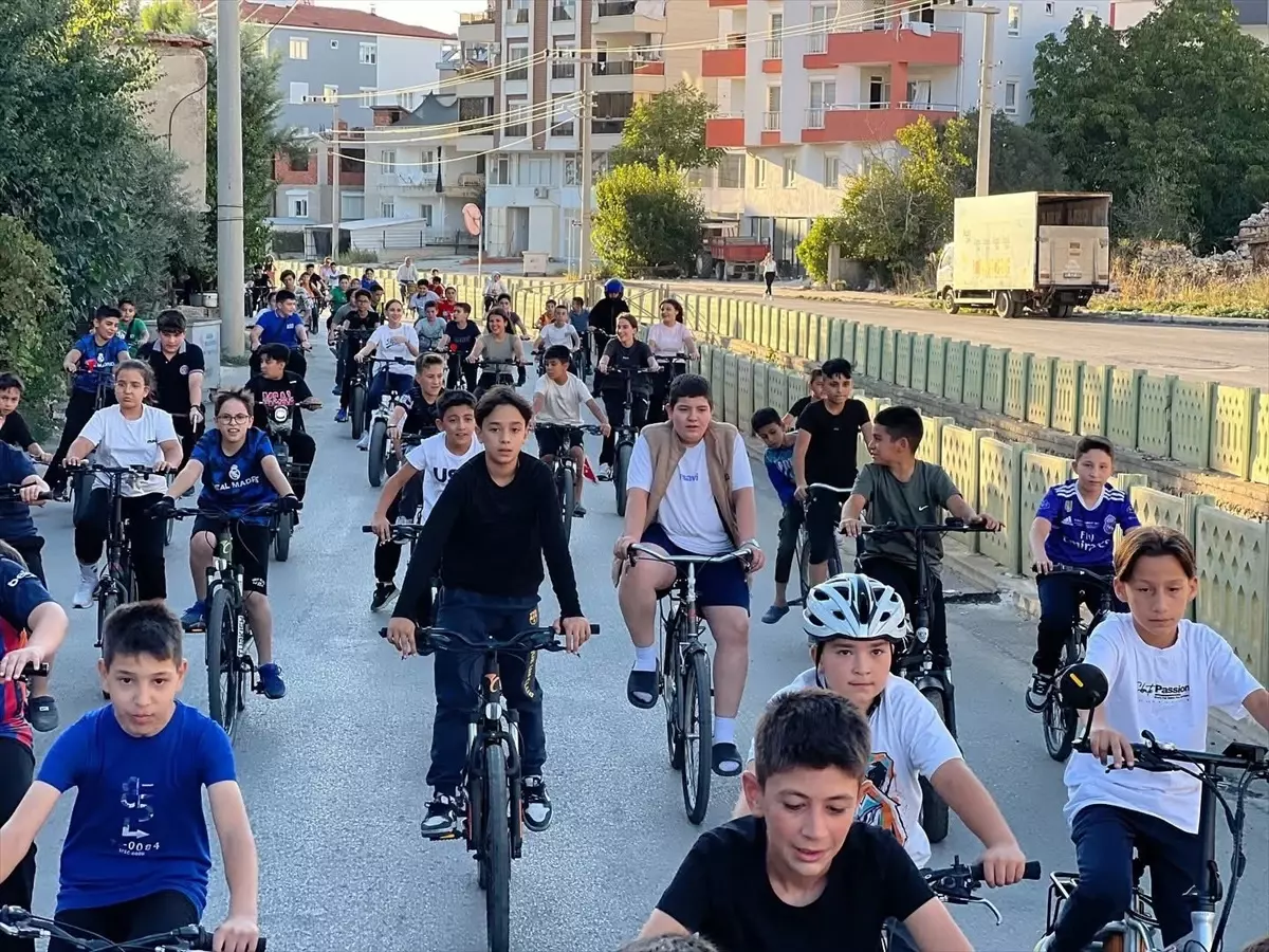 Bucak'ta 'Bisikletini Al Gel' Etkinliği Düzenlendi