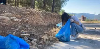 Bucak'ta Gönüllüler Orman Yolunda Çevre Temizliği Yaptı