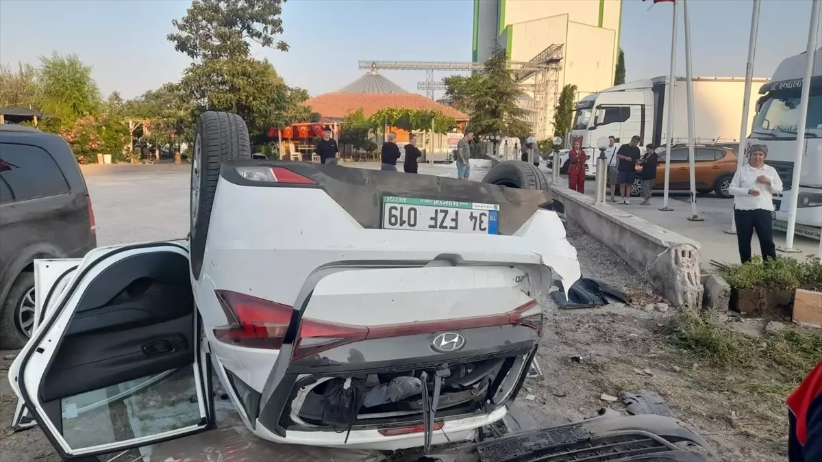 Burdur'da Trafik Kazası: 6 Yaralı