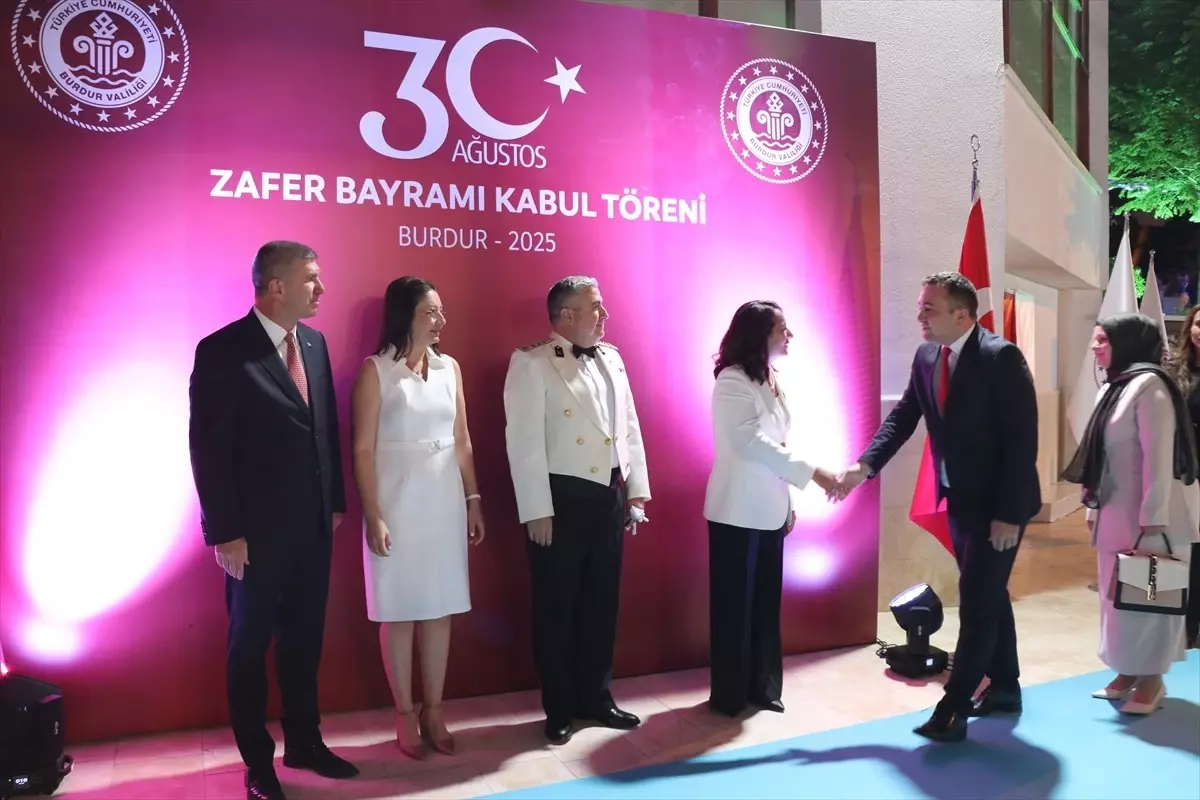 Burdur ve Isparta'da 30 Ağustos Zafer Bayramı Kutlamaları
