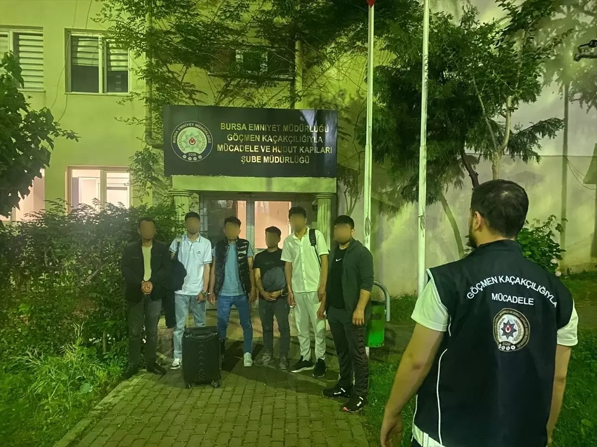 Bursa'da Düzensiz Göçmen Operasyonu: 7 Yakalandı