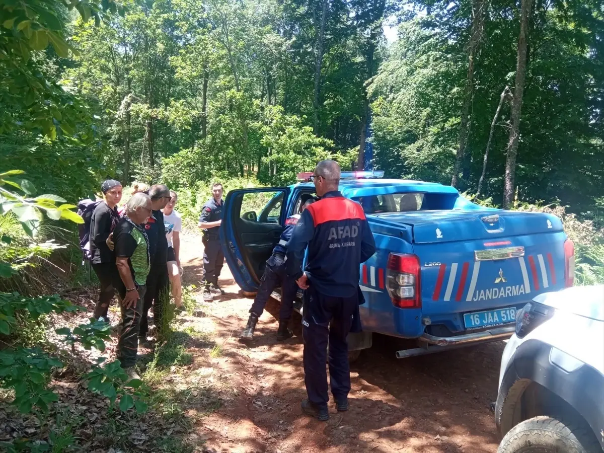 Bursa'da AFAD Ekipleri Mahsur Kalan 3 Kişiyi Kurtardı
