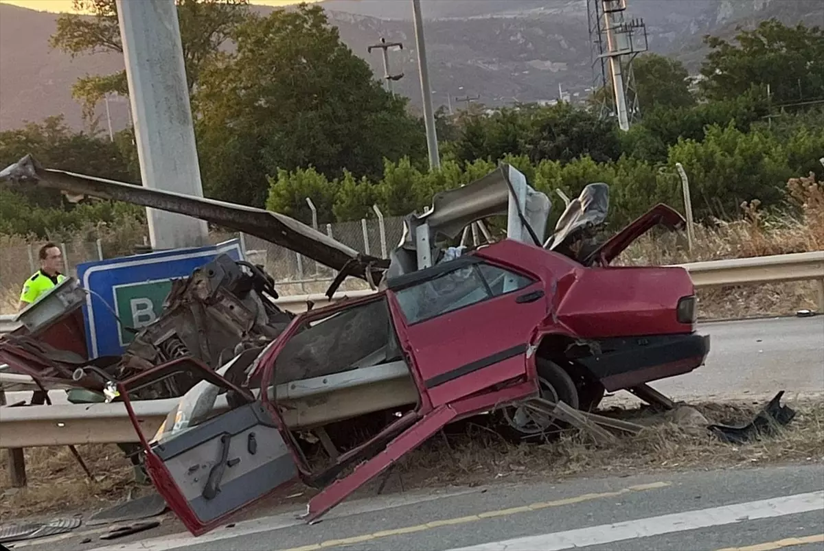 Bursa'da Trafik Kazası: Sürücü Hayatını Kaybetti
