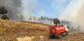 Bursa Orhaneli'de Orman Yangınına Müdahale Ediliyor
