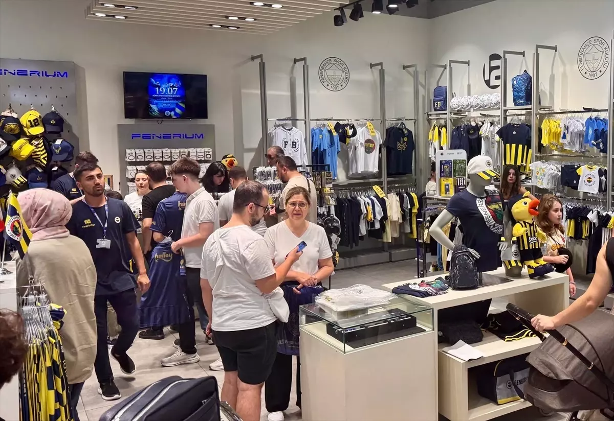 Bursa'da Dünya Fenerbahçeliler Günü Kutlandı