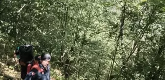 Bursa'da Derede Mahsur Kalan Balıkçı Helikopterle Kurtarıldı