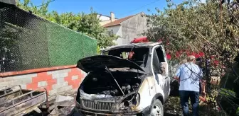 İnegöl'de Elektrikli Bisiklet Yangını Kamyonet ve Apartmana Zarar Verdi