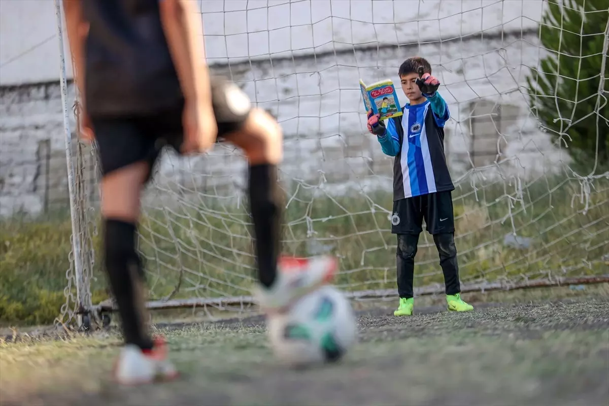 Mudanya Altai Spor Kulübü'nden Kitap Okuma Geleneği