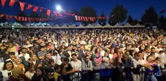 Mudanya'da Geleneksel Bahar Şenliği Coşkusu