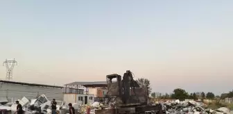 Bursa'da Geri Dönüşüm Tesisinde Yangın Çıktı