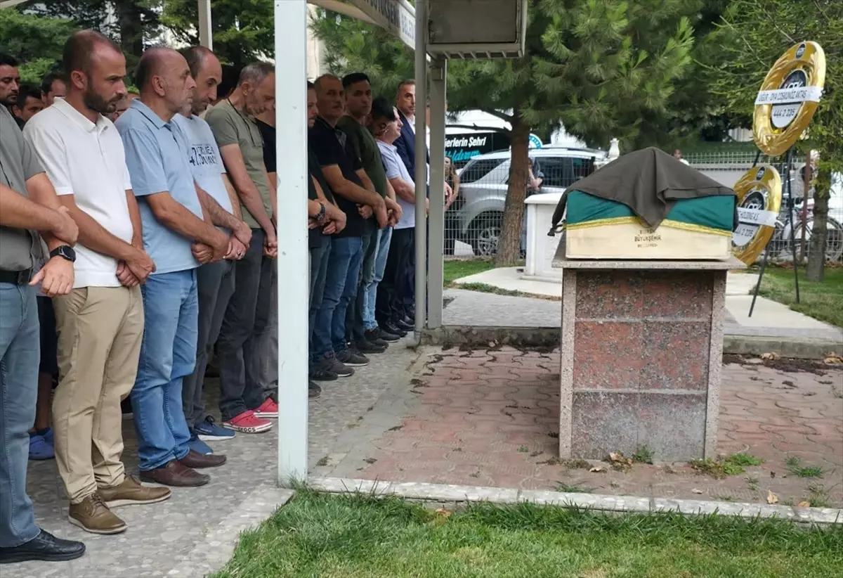 İnegöl'de Kreşte Boğulma Tehlikesi Geçiren Kız Çocuğu Hayatını Kaybetti