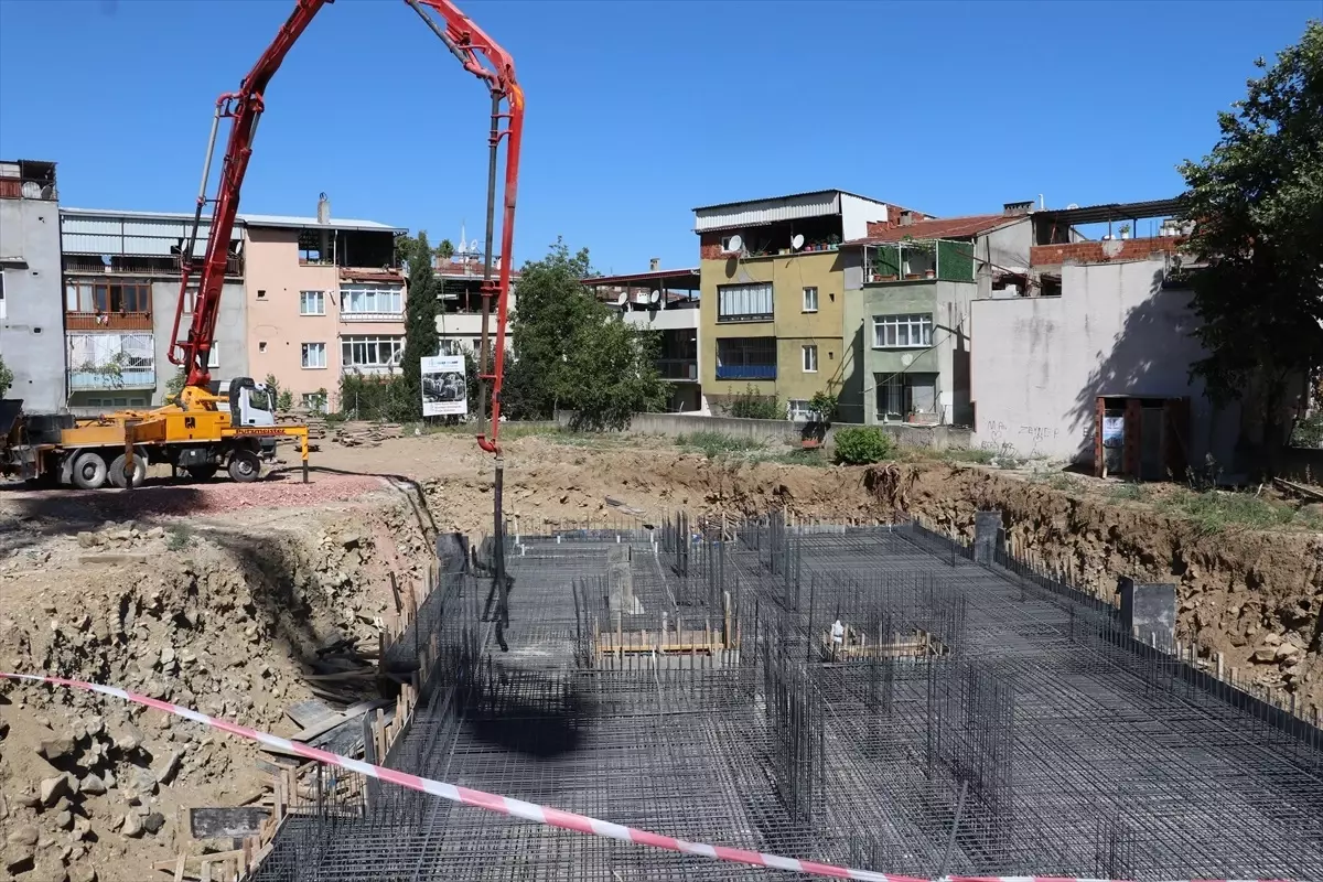 Bursa Yıldırım'da Kentsel Dönüşüm Projesi İçin Temel Atıldı