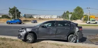 İnegöl'de Otomobil Kazası: 4 Araç Birbiriyle Çarpıştı