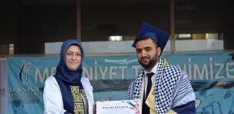 Manisa Celal Bayar Üniversitesi Mezuniyet Töreni Yapıldı