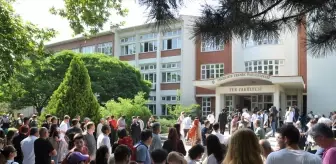 Yükseköğretim Kurumları Sınavı (YKS) Türkiye Genelinde Başladı