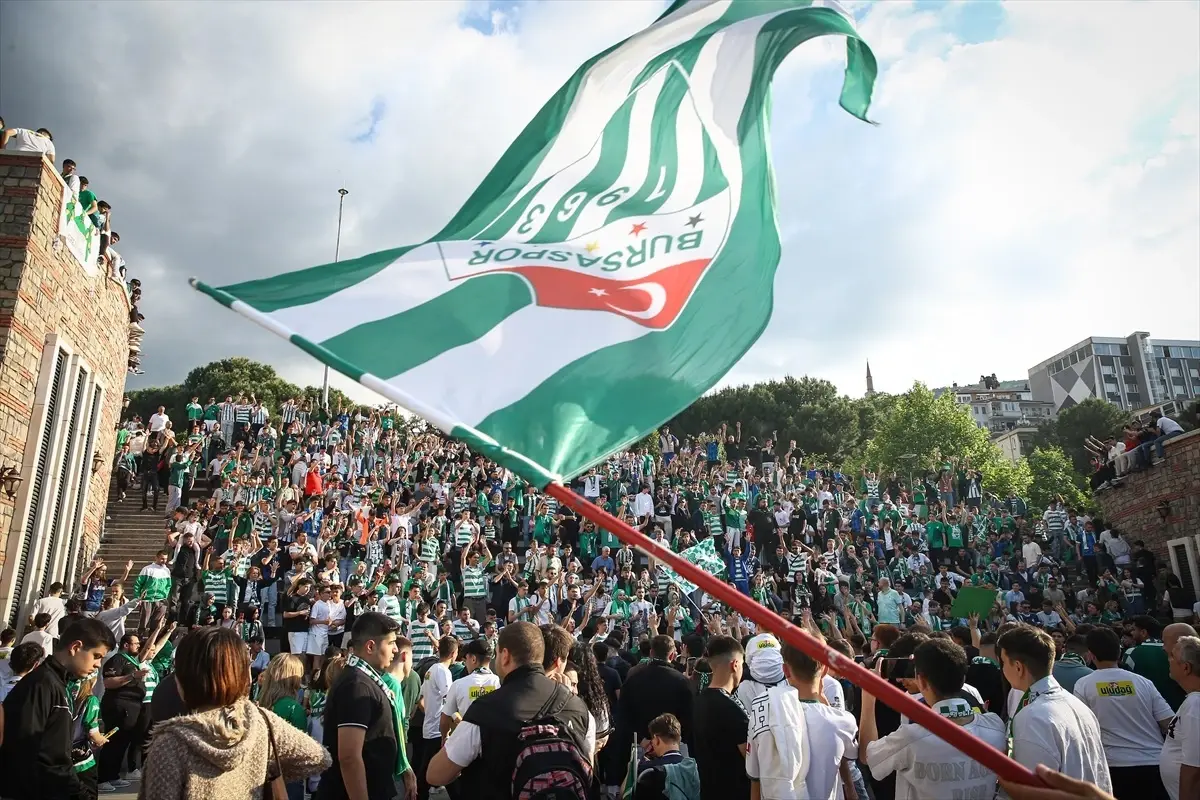 Bursaspor'un 62. Kuruluş Yıl Dönümü Coşkuyla Kutlandı