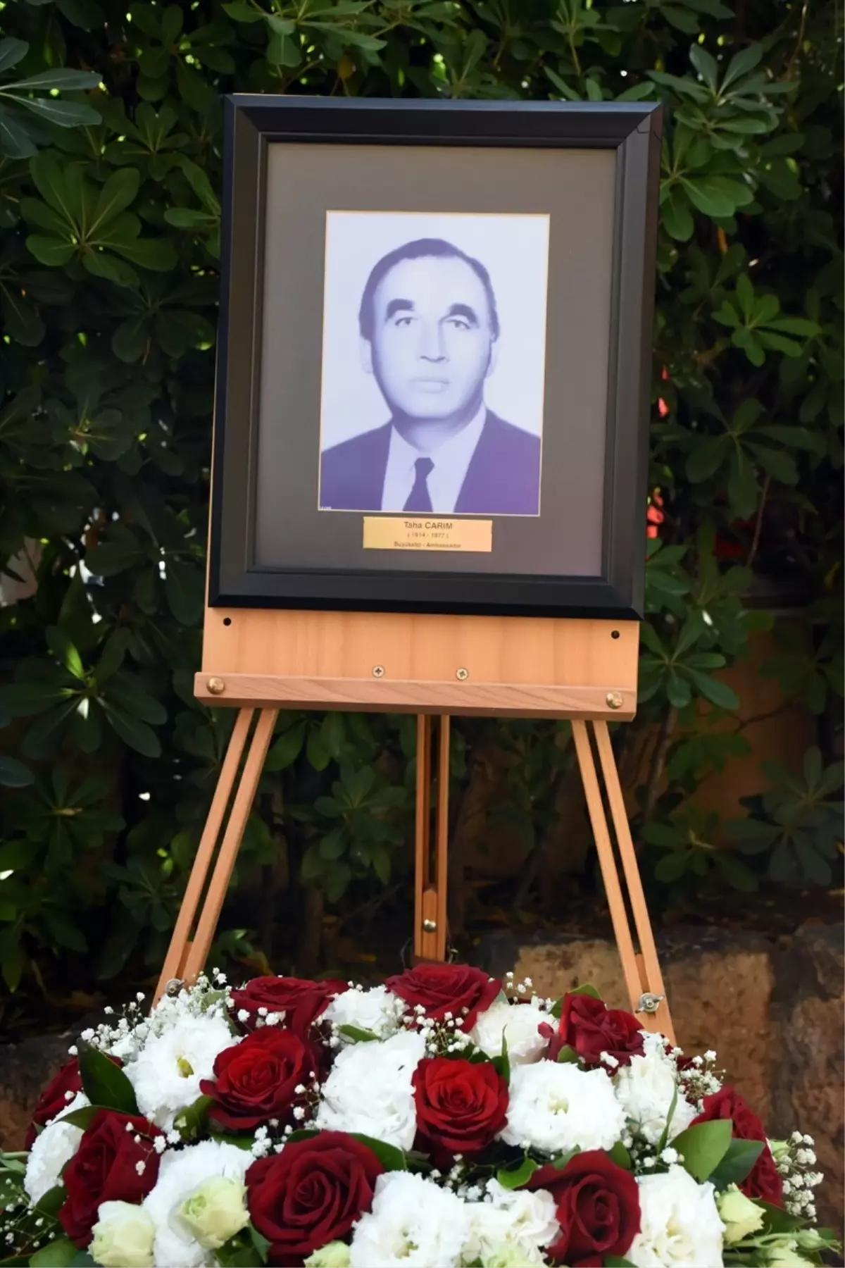 Büyükelçi Taha Carım, şehadetinin 48. yılında anıldı