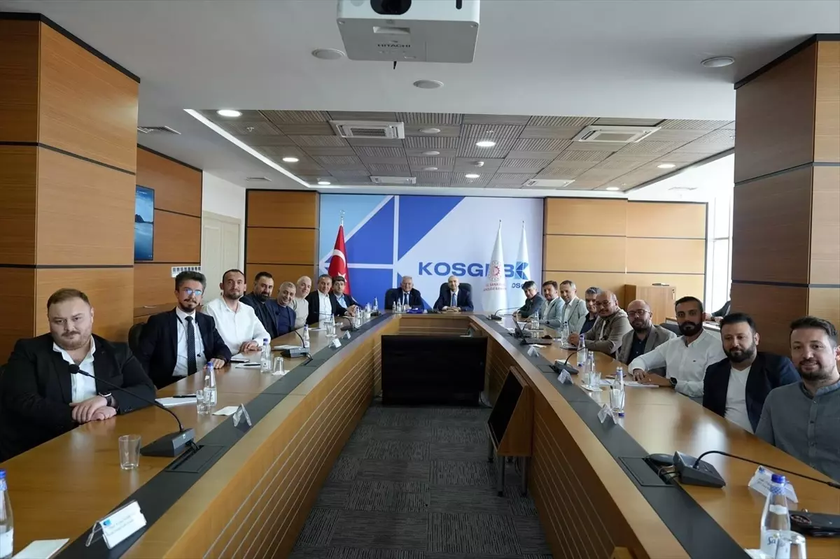 Büyükkılıç, Ankara'da temaslarda bulundu