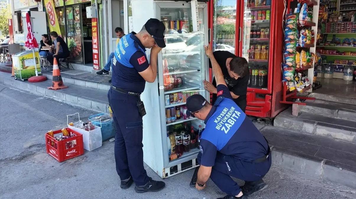 Kayseri'de Kaldırım İşgalleri Sonlandırıldı
