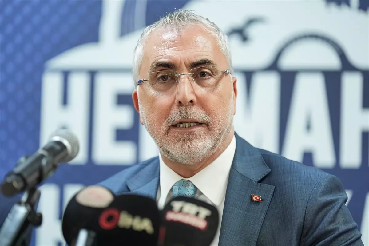 Çalışma ve Sosyal Güvenlik Bakanı Işıkhan, AK Parti Silivri İlçe Başkanlığında konuştu Açıklaması