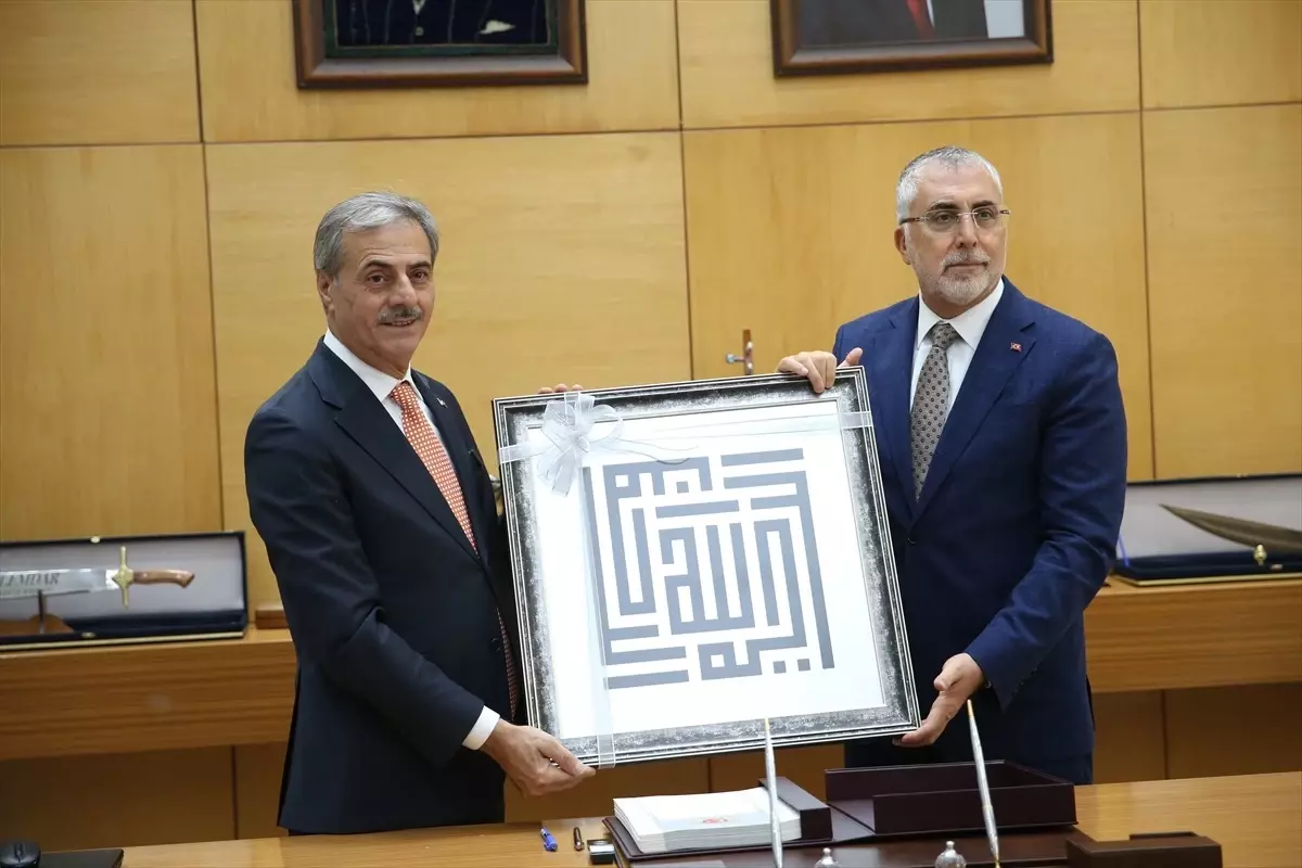 Kadın Girişimciler İçin Destek Vurgusu