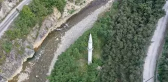 Giresun'daki Yıkılan Camii Minaresi, Sel Felaketinin Anıtı Oldu