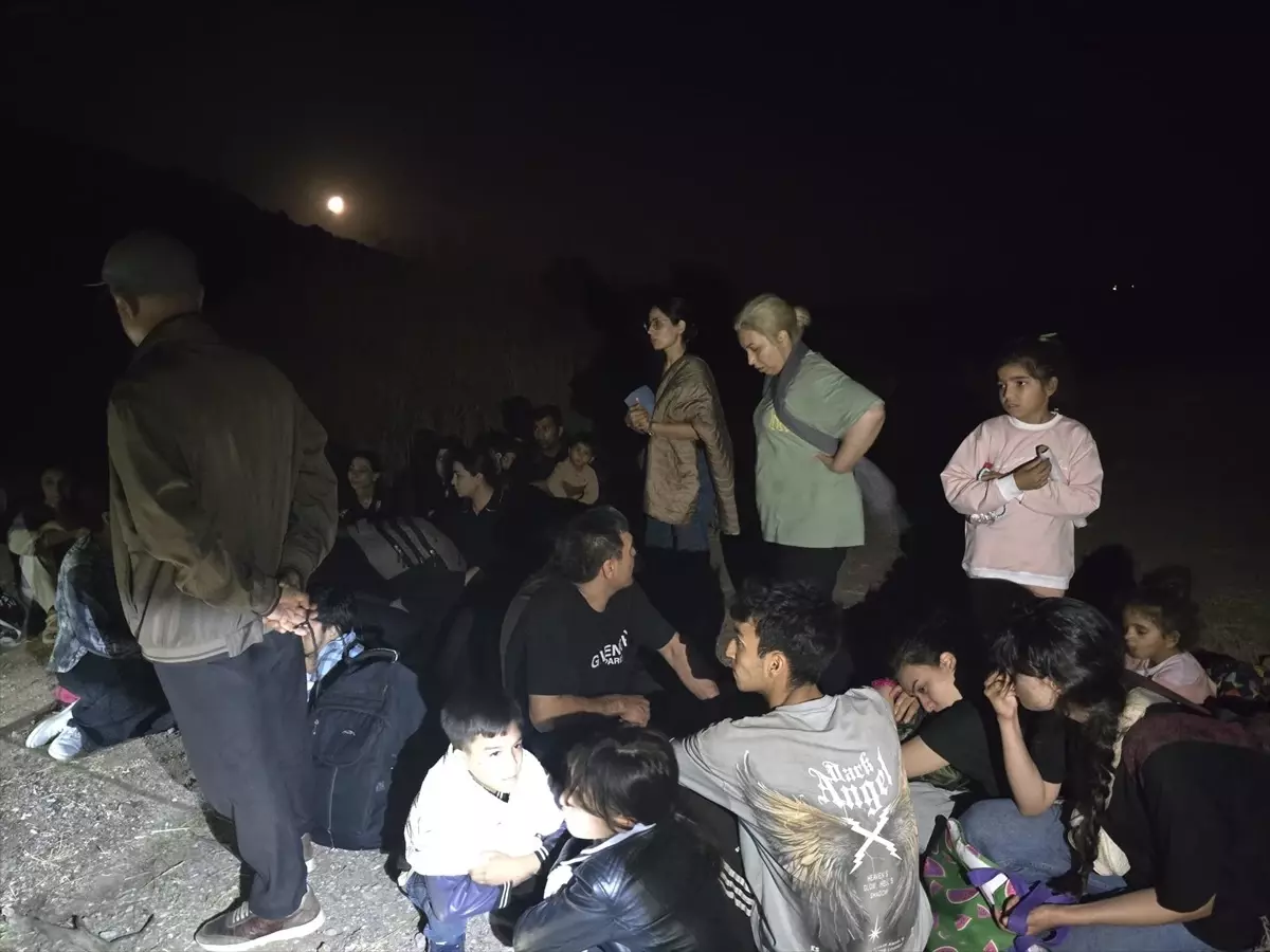 Çanakkale'de 32 Düzensiz Göçmen Yakalandı