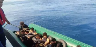 Çanakkale'de Düzensiz Göçmen Operasyonu: 74 Kişi Yakalandı