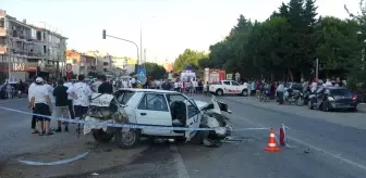 Çanakkale'de Freni Boşalan Kamyon 4 Araca Çarptı: 4 Yaralı