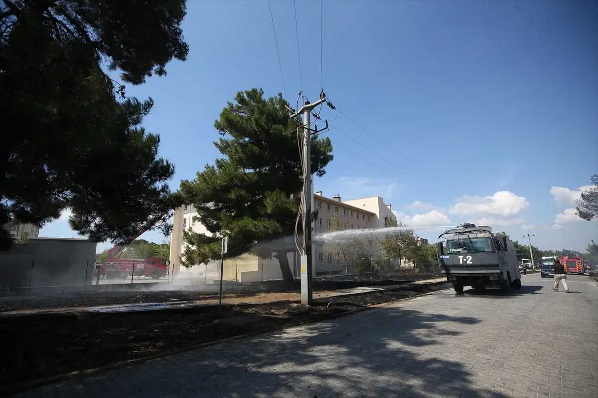 Çanakkale'de Orman Yangını Kontrol Altına Alındı