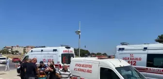 Çanakkale'de Trafik Kazası: 3 Yaralı