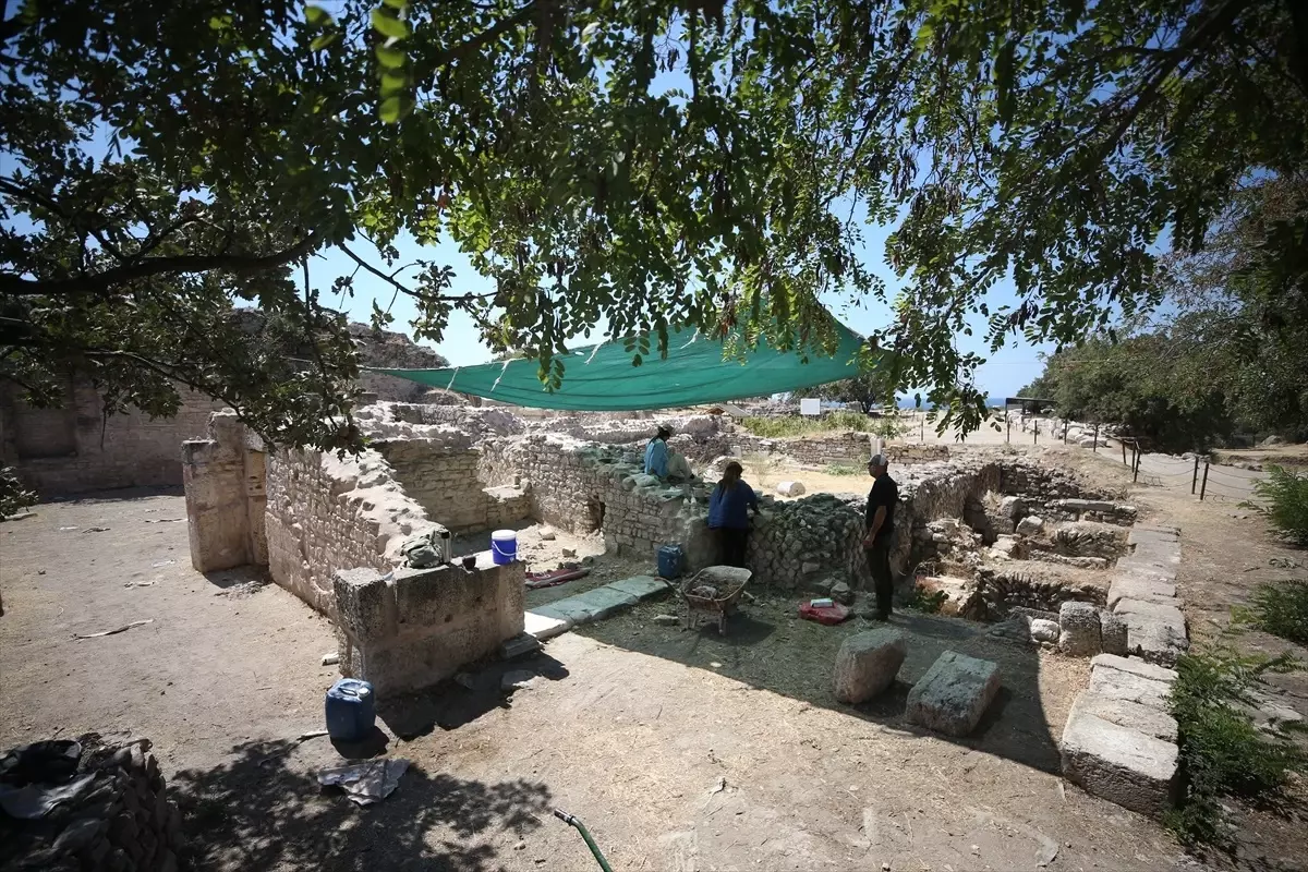 Çanakkale'deki Alexandria Troas Antik Kenti kazılarında odeon ve çarşı yapısı gün yüzüne çıkarılacak