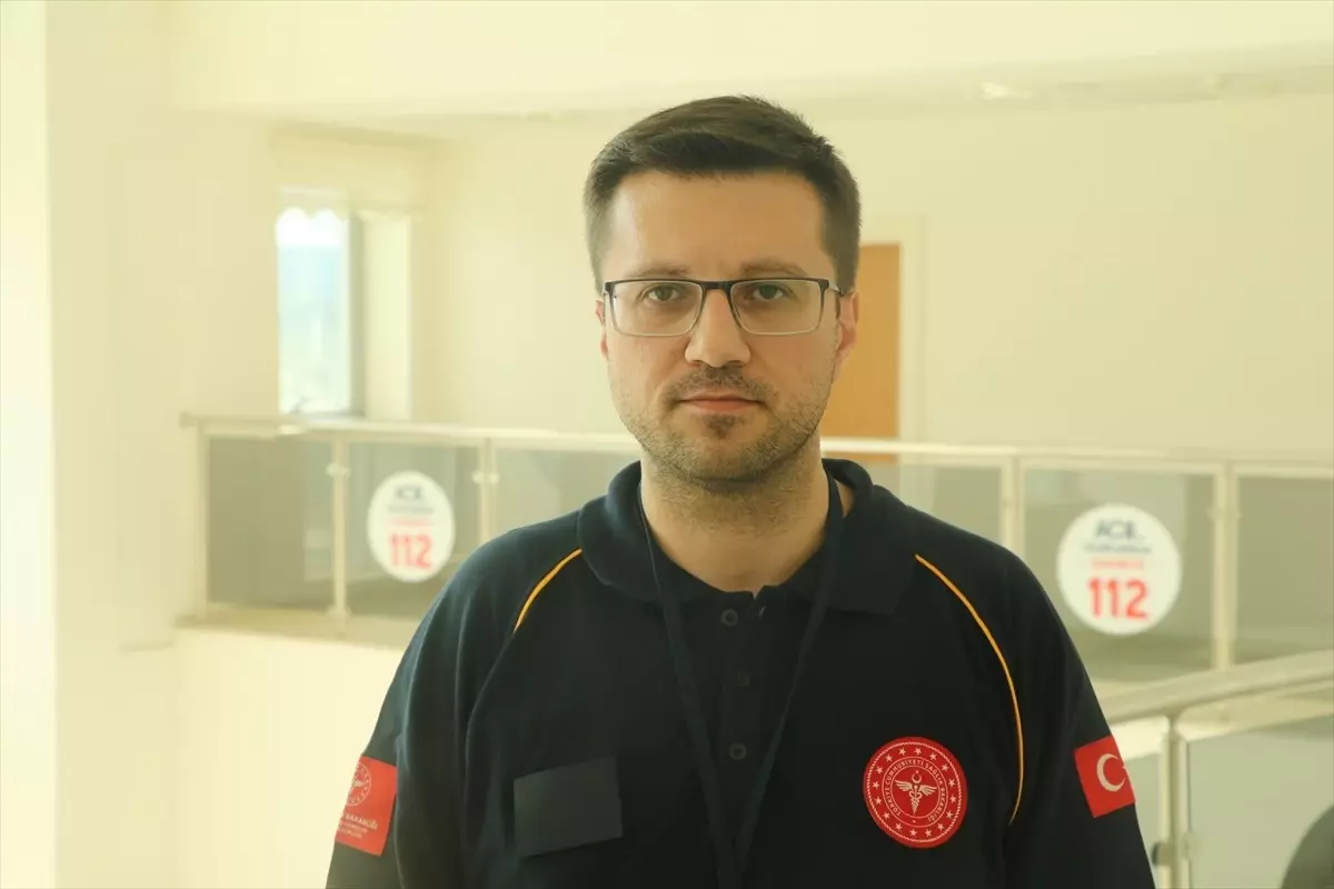 Doktor Nöbetinde Dedesinin Vefatını Öğrendi
