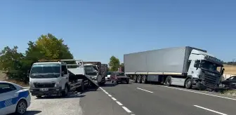 Çerkeş'te Zincirleme Trafik Kazası: 1 Yaralı
