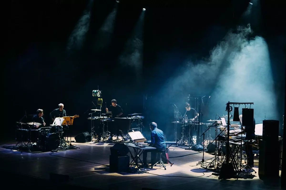 Caravaggio ve Les Percussions de Strasbourg, İstanbul'da 'RuptuR' Projesi ile Sahne Aldı