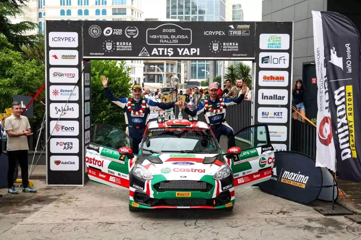 49. Yeşil Bursa Rallisi'nde Castrol Ford Team Türkiye Başarılarıyla Dikkat Çekti
