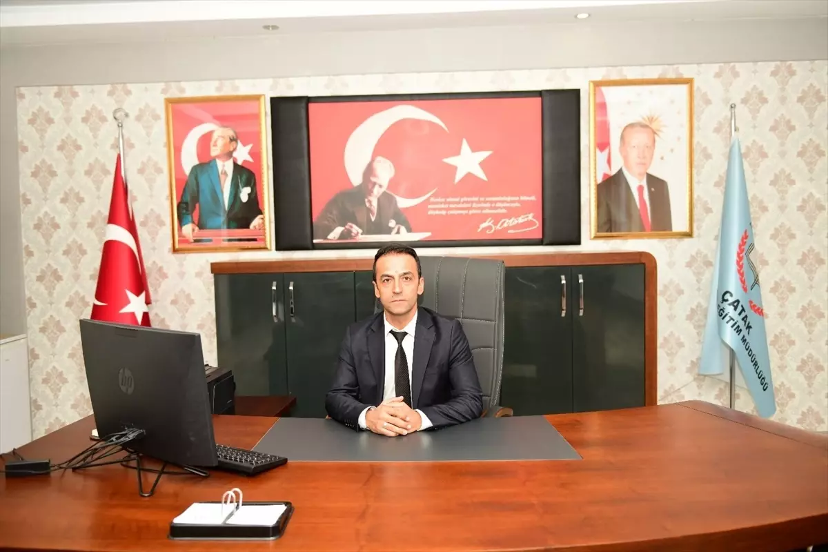 Hamdi İnan, Çatak İlçe Milli Eğitim Müdürlüğü Görevine Başladı