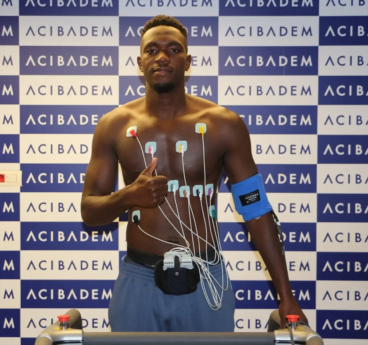 Çaykur Rizespor, Kaleci Yahia Fofana ile 3 Yıllık Sözleşme İmzaladı