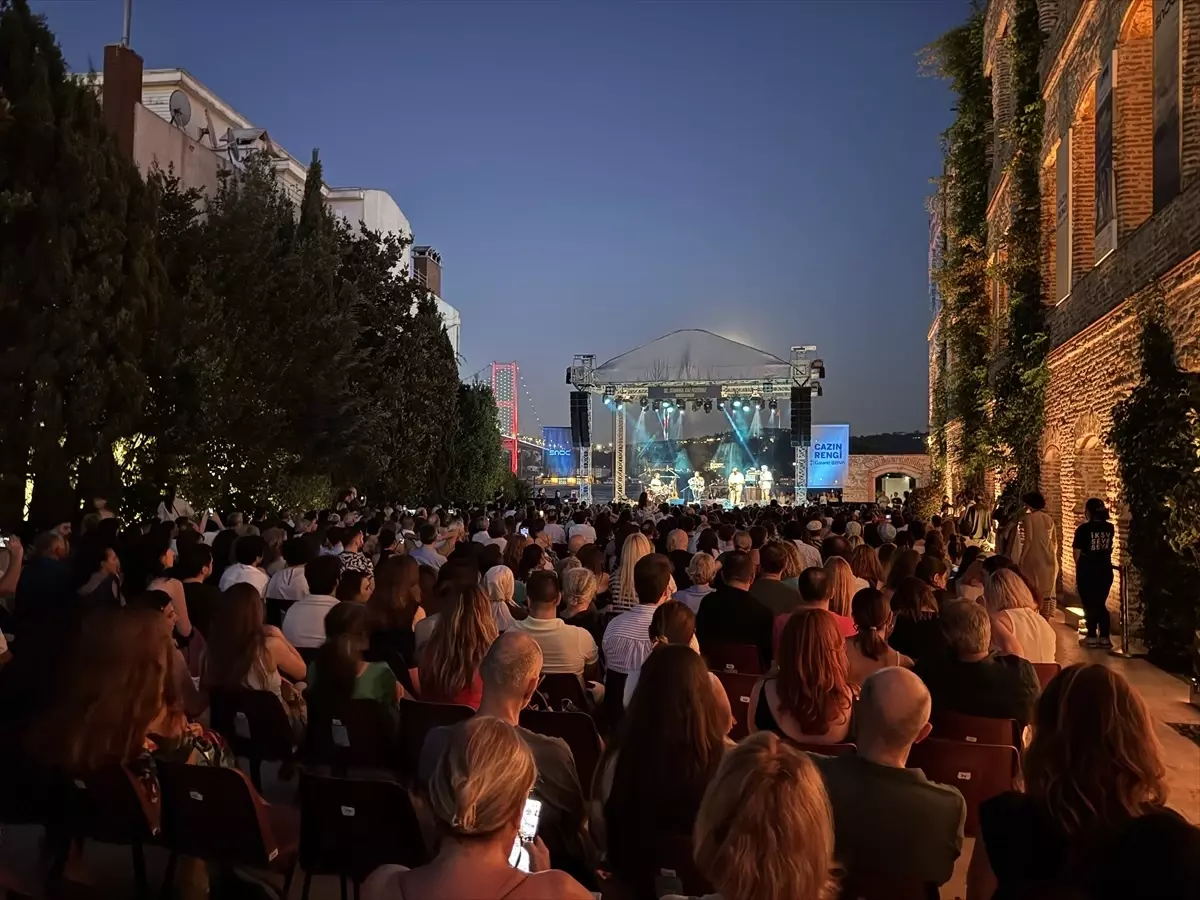 Brezilyalı Caz Sanatçısı Roge, İstanbul Caz Festivali’nde Dinleyicileriyle Buluştu