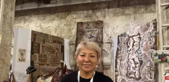 Kırgız Sanatçı Bolotbekovna, Aytmatov'un Eserlerinden İlhamla Keçe Tablolar Yapıyor