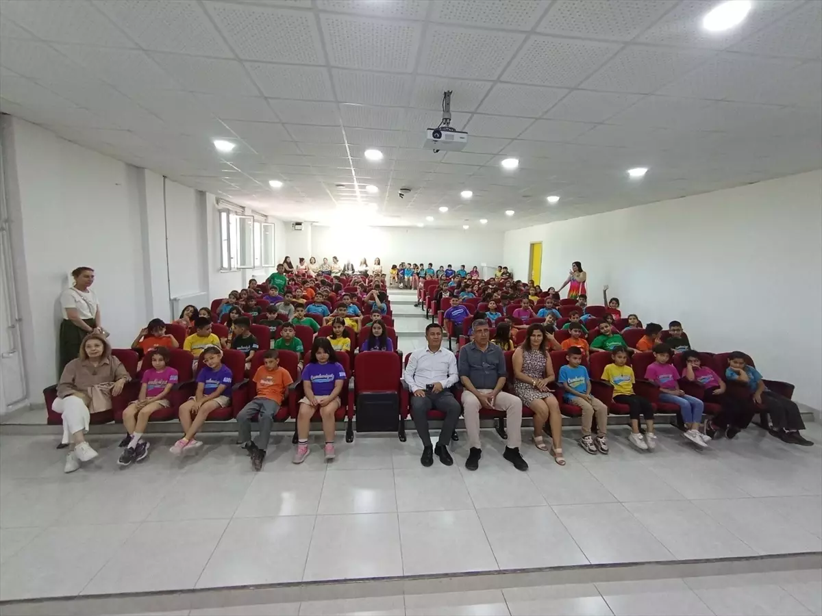 Ceyhan'da Çevresel Tehditler Semineri Düzenlendi