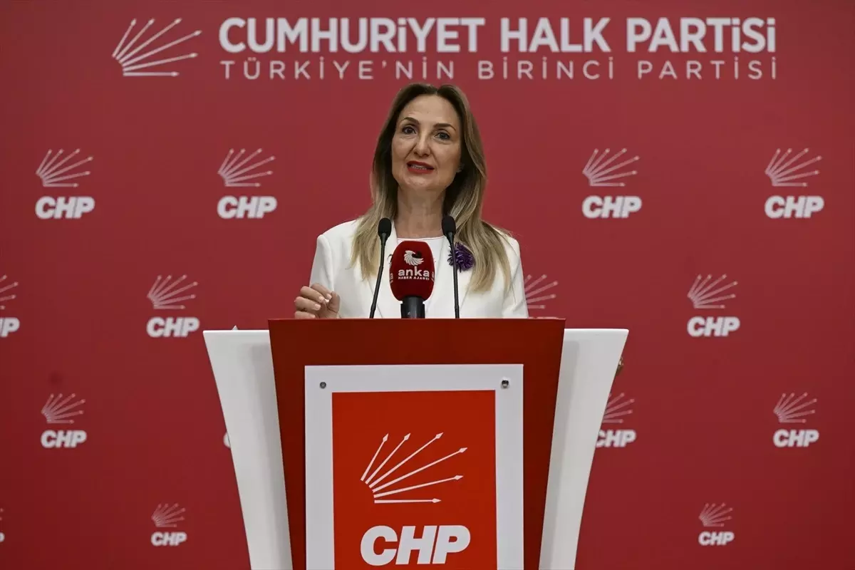 Nazlıaka: Yarım Zamanlı Çalışma Yönetmeliği kadınları ekonomik olarak zayıflatıyor