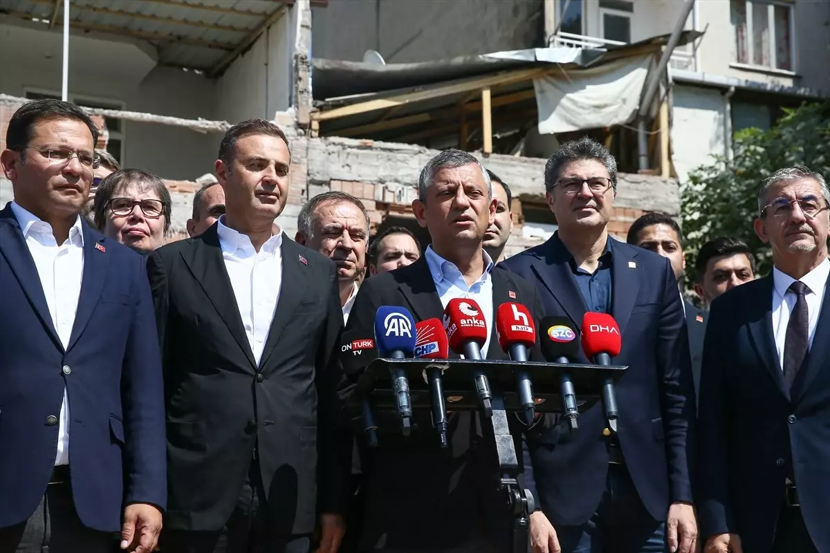 Özgür Özel: Sındırgı Hızla Afet Bölgesi İlan Edilmeli