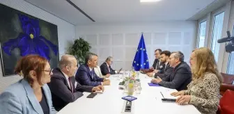 CHP Genel Başkanı Özgür Özel Brüksel'de Temaslarda Bulundu