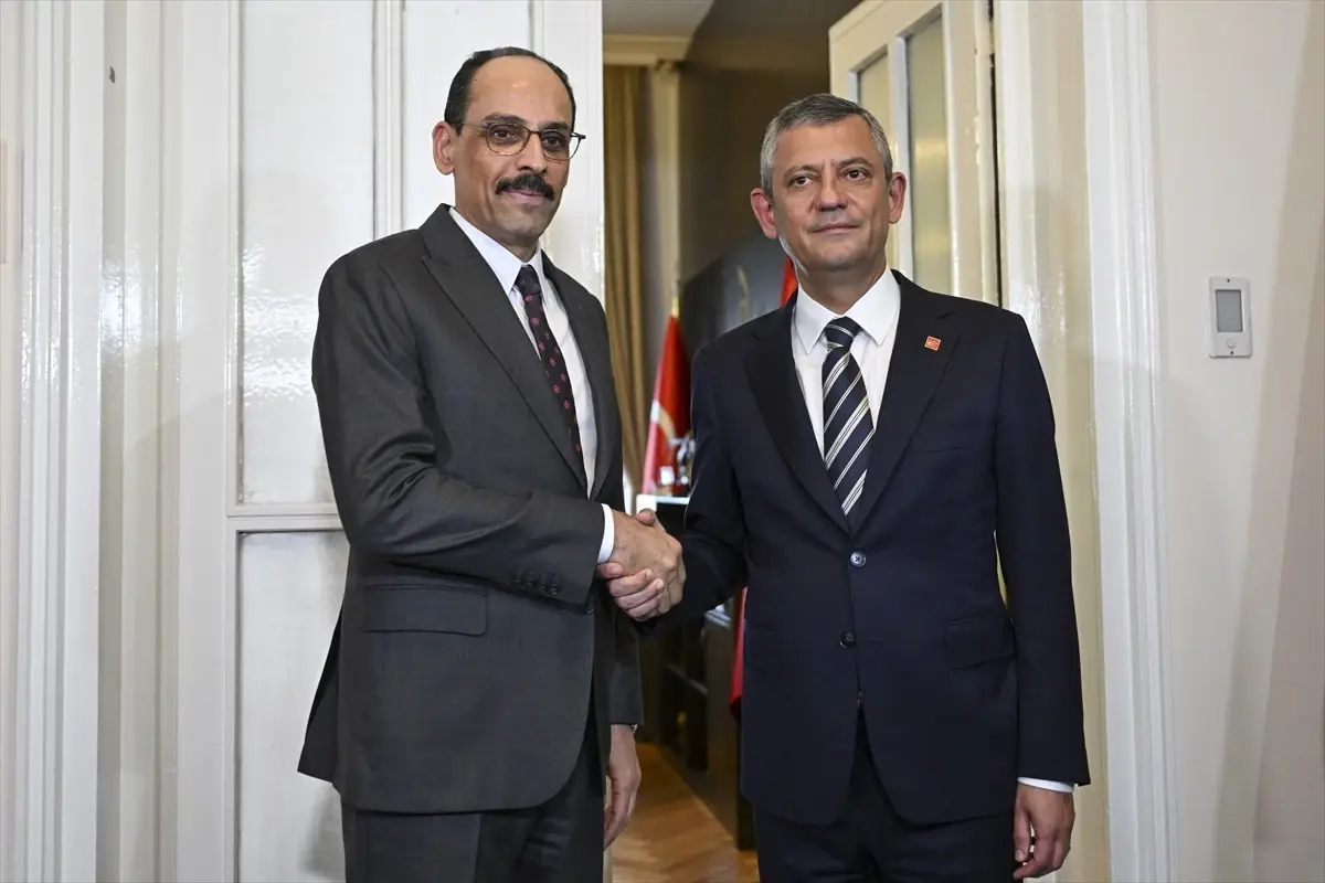 CHP Genel Başkanı Özgür Özel, MİT Başkanı ile Görüştü