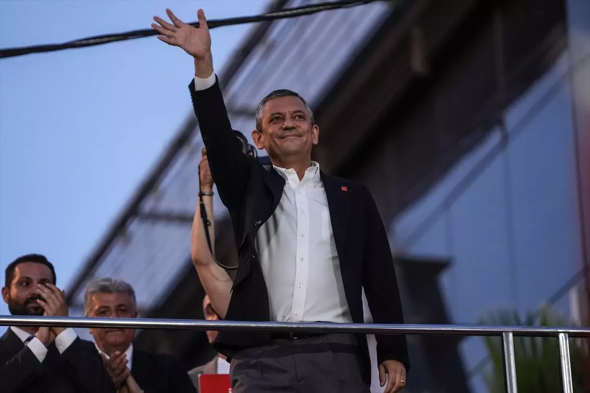 CHP Genel Başkanı Özel, partisinin Sancaktepe mitinginde konuştu Açıklaması