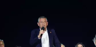 Özgür Özel'den Üsküdar'da Çarpıcı Açıklamalar