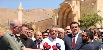 CHP Genel Başkanı Özgür Özel, TBMM'yi Olağanüstü Toplantıya Çağırdı